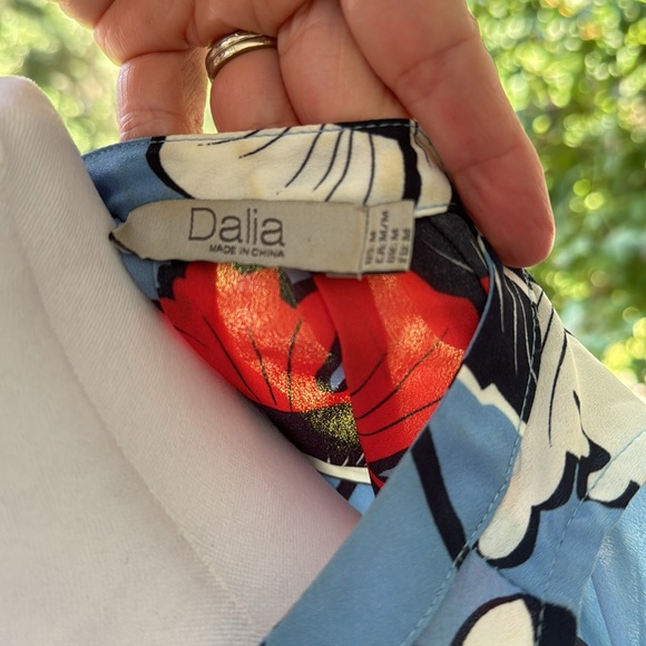 Dalia sleeveless top. Beautiful blue - Picture 4 of 5